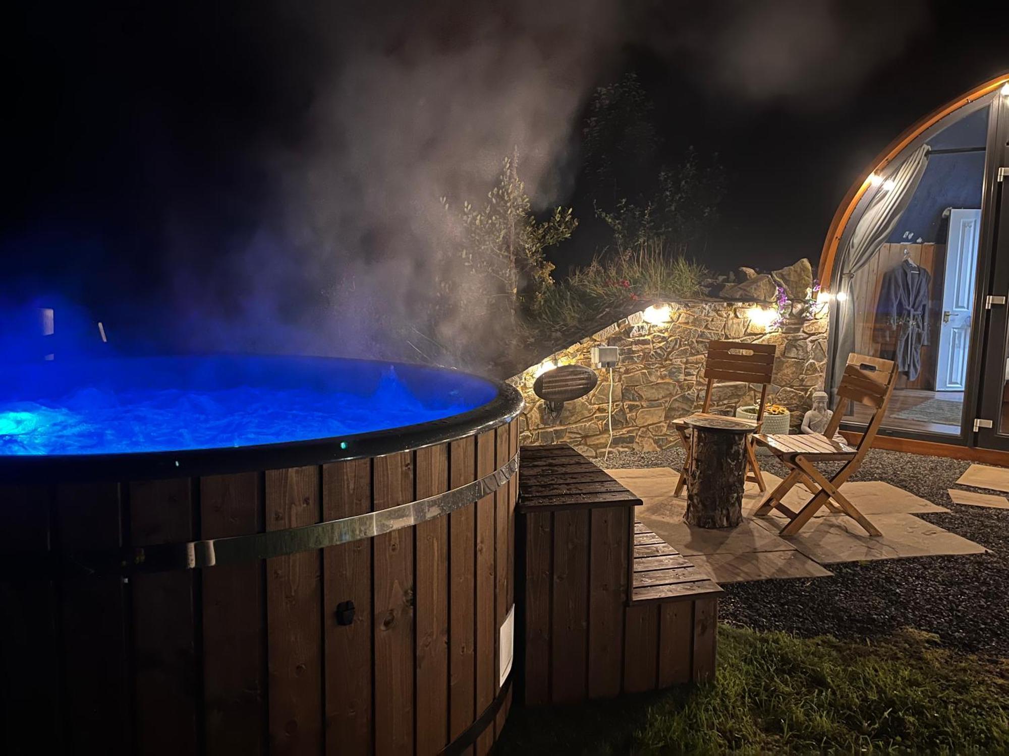 Hilltop Hideaway - Secluded Pod With Private Hot Tub Νιούρι Εξωτερικό φωτογραφία